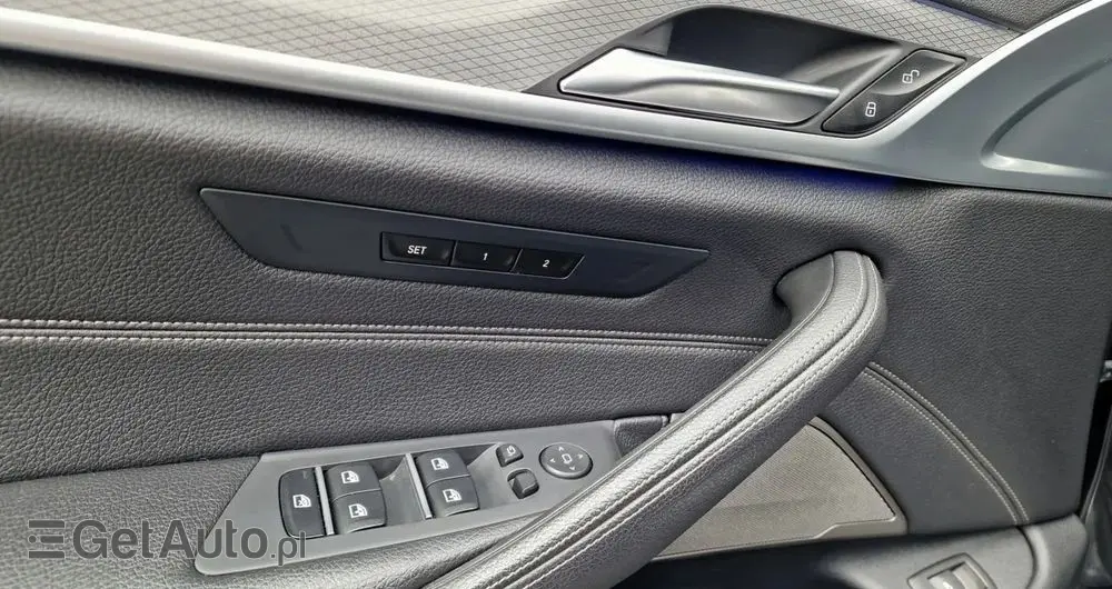 BMW Seria 5 530d Touring Sport Line