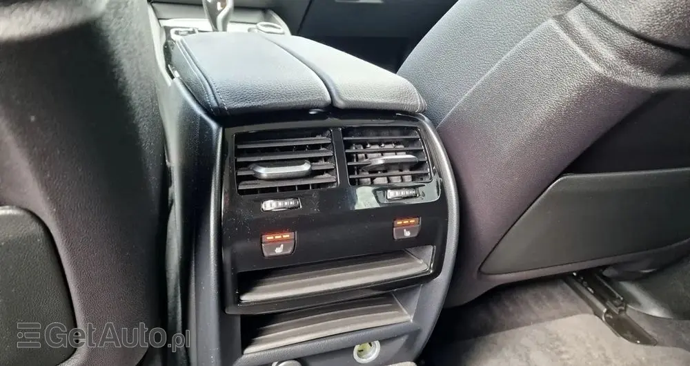 BMW Seria 5 530d Touring Sport Line