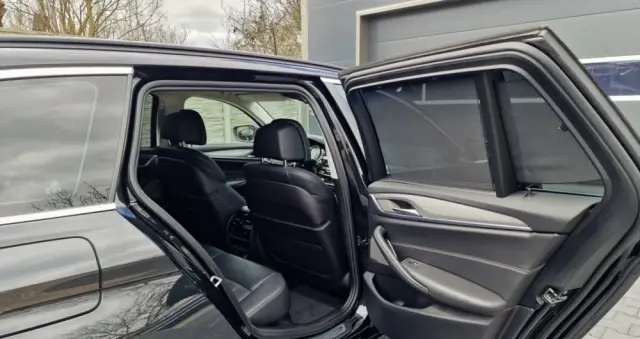 BMW Seria 5 530d Touring Sport Line