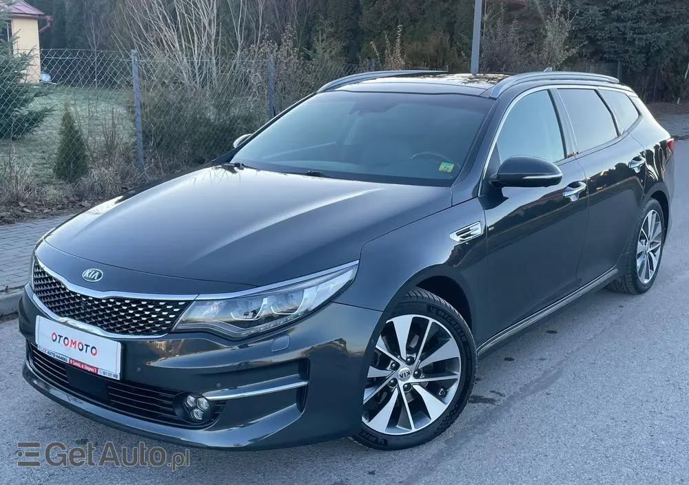 KIA Optima Sportagon 1.7 CRDI DCT Business Supreme