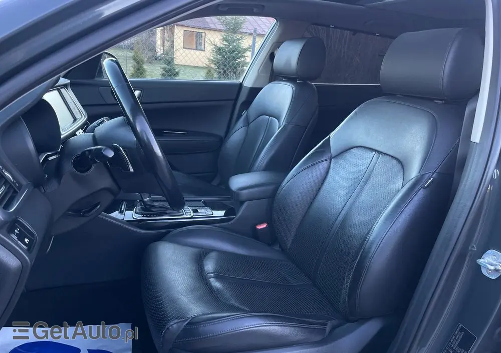 KIA Optima Sportagon 1.7 CRDI DCT Business Supreme