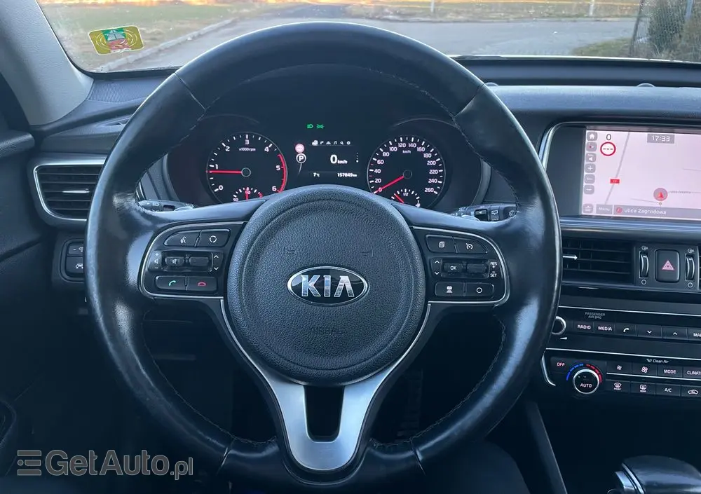 KIA Optima Sportagon 1.7 CRDI DCT Business Supreme