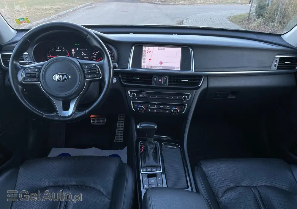 KIA Optima Sportagon 1.7 CRDI DCT Business Supreme