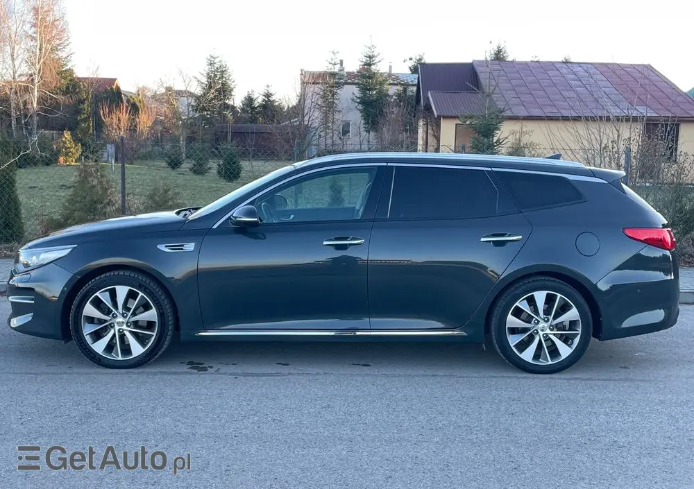 KIA Optima Sportagon 1.7 CRDI DCT Business Supreme