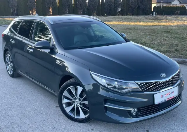 KIA Optima Sportagon 1.7 CRDI DCT Business Supreme