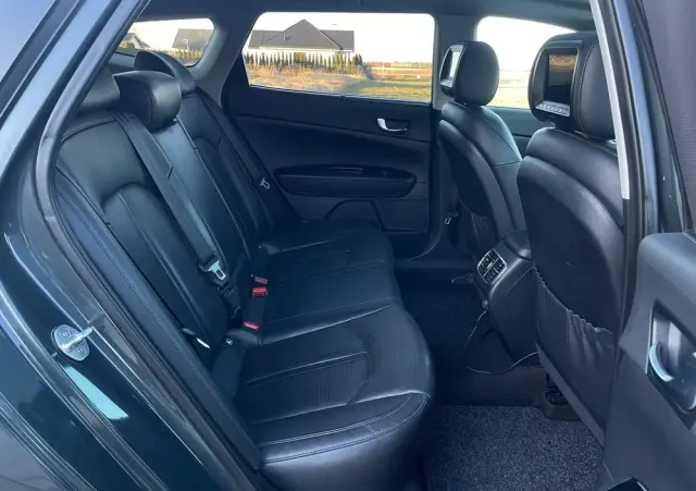 KIA Optima Sportagon 1.7 CRDI DCT Business Supreme