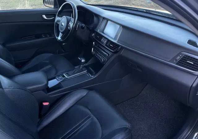 KIA Optima Sportagon 1.7 CRDI DCT Business Supreme