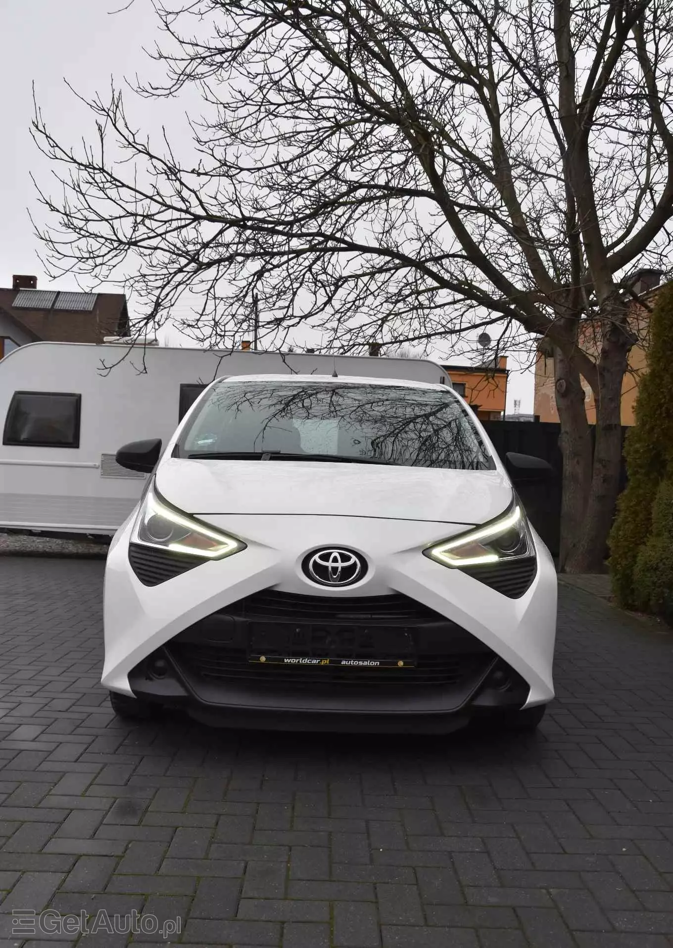 TOYOTA Aygo X-trend