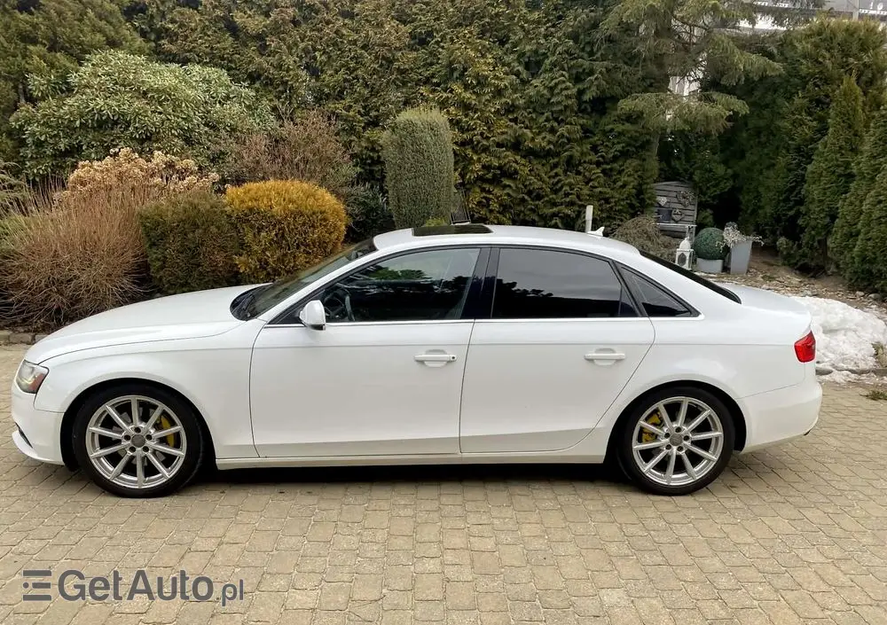 AUDI A4 Limousine 