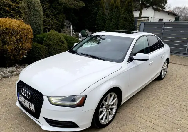 AUDI A4 Limousine 