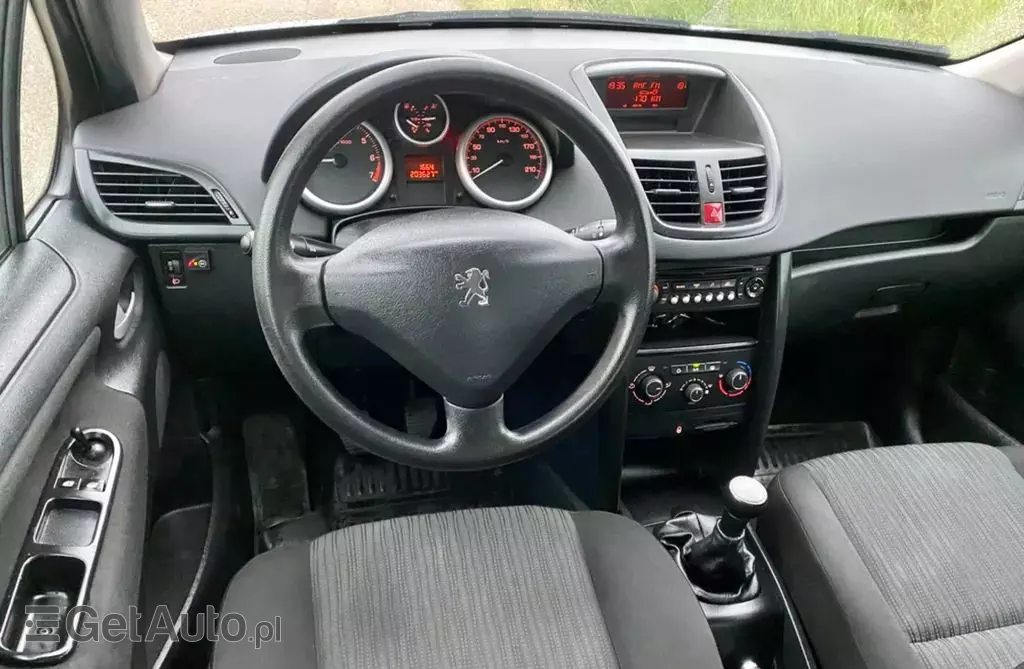 PEUGEOT 207 