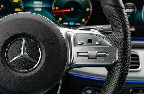 MERCEDES-BENZ GLE 