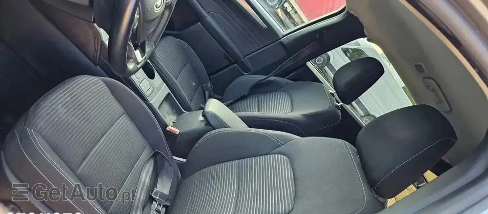 FORD Kuga 2.5 FHEV FWD Active eCVT