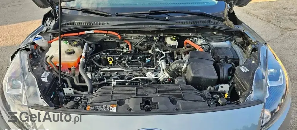 FORD Kuga 2.5 FHEV FWD Active eCVT