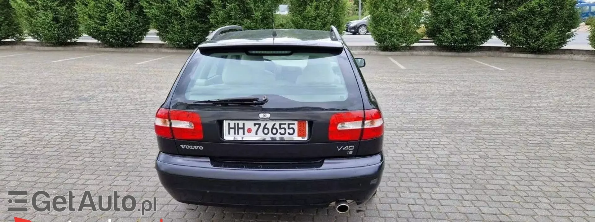 VOLVO V40 