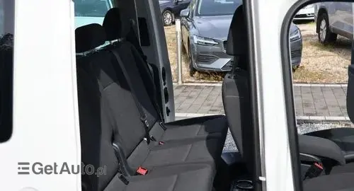 VOLKSWAGEN Caddy California 