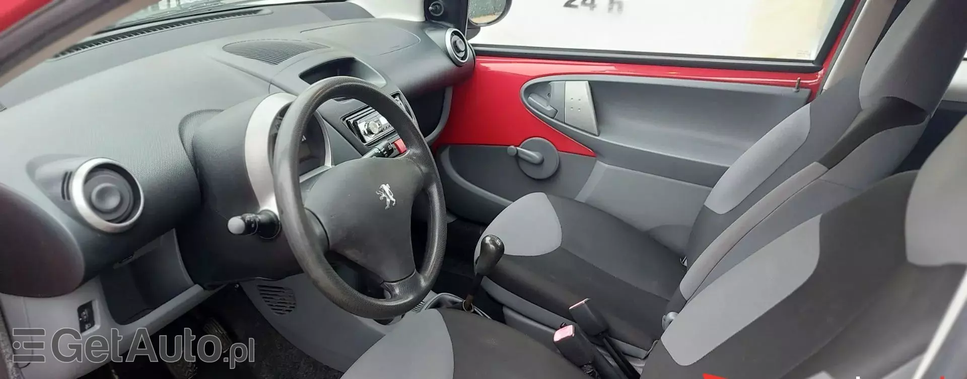 PEUGEOT 107 1.0i (68 KM)