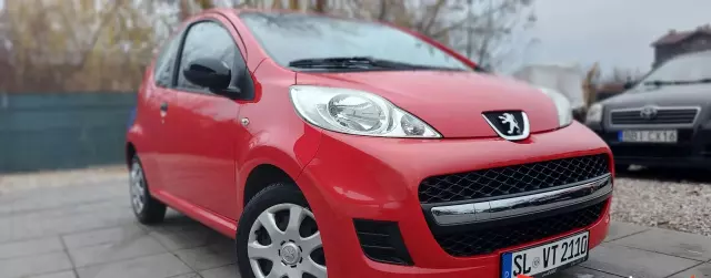 PEUGEOT 107 1.0i (68 KM)