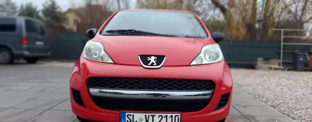 PEUGEOT 107 1.0i (68 KM)
