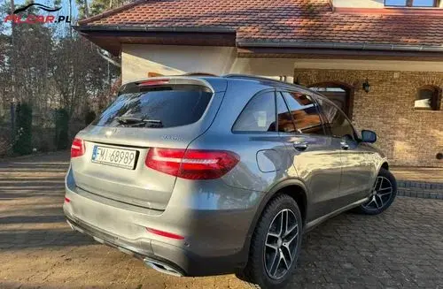 MERCEDES-BENZ GLC 