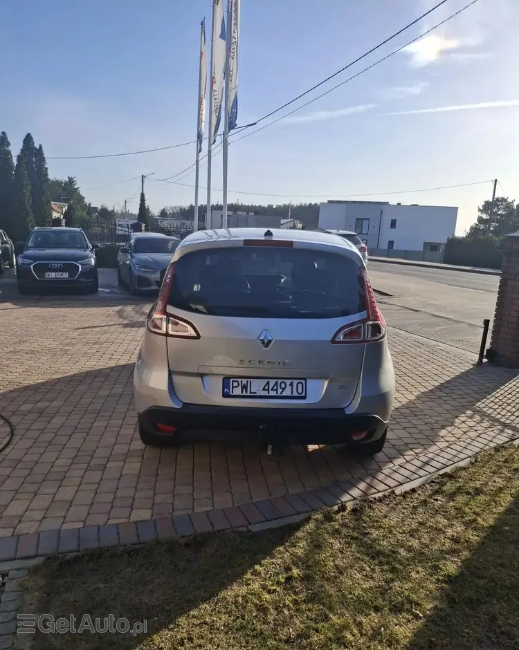 RENAULT Scenic 