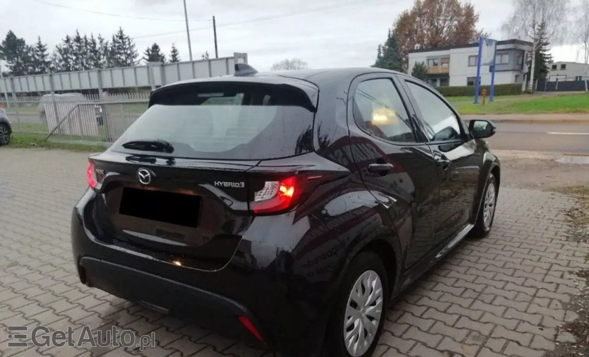 MAZDA 2 
