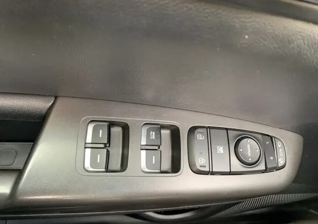 KIA Sportage 1.7 CRDI Business Line 2WD