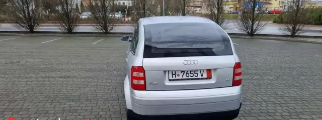 AUDI A2 