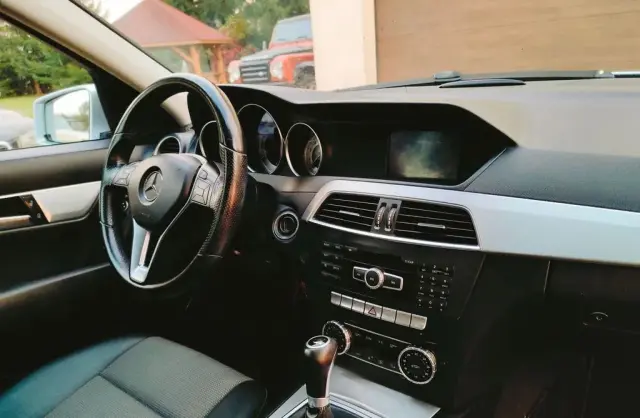 MERCEDES-BENZ Klasa C 