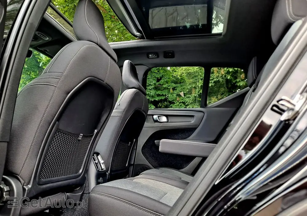 VOLVO XC 40 T5 Plug-In Hybrid Inscription Expression Pro