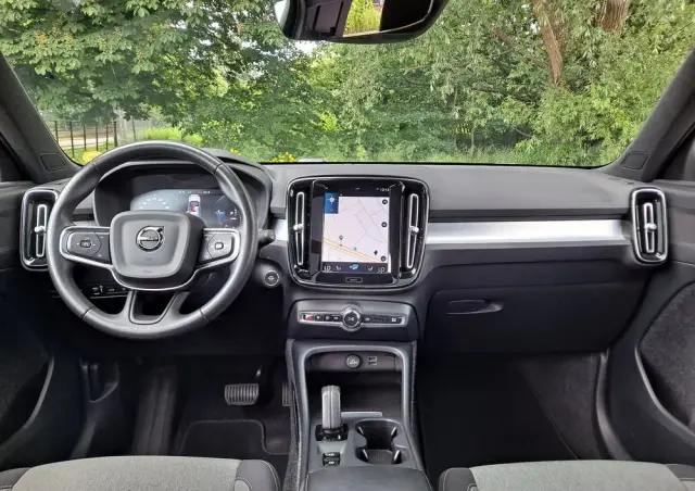 VOLVO XC 40 T5 Plug-In Hybrid Inscription Expression Pro