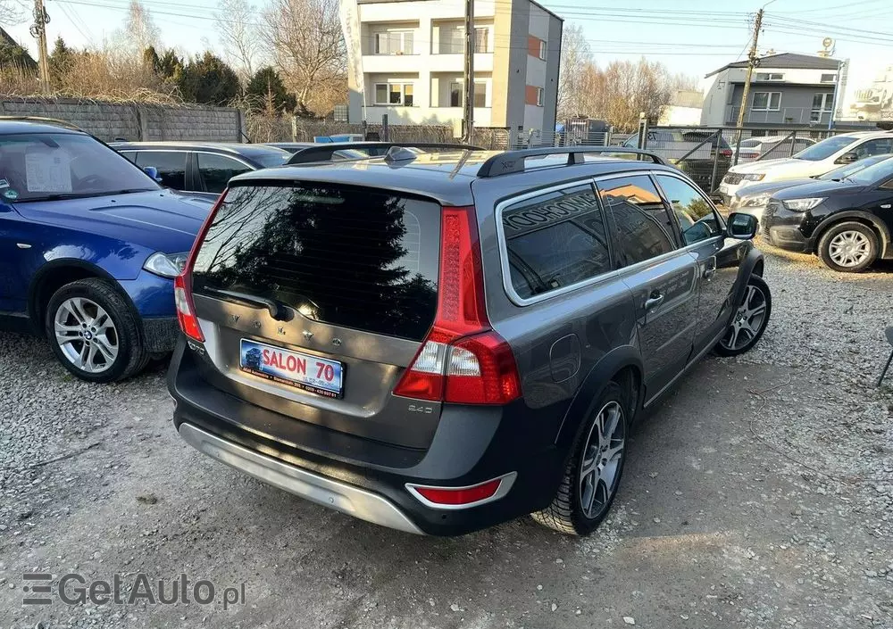 VOLVO XC 70 
