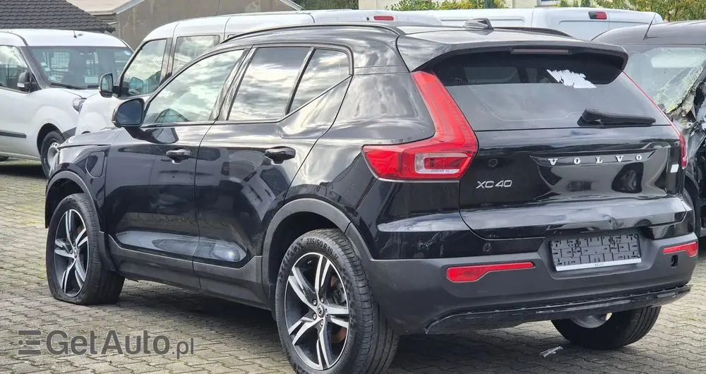 VOLVO XC 40 T4 Recharge DKG RDesign