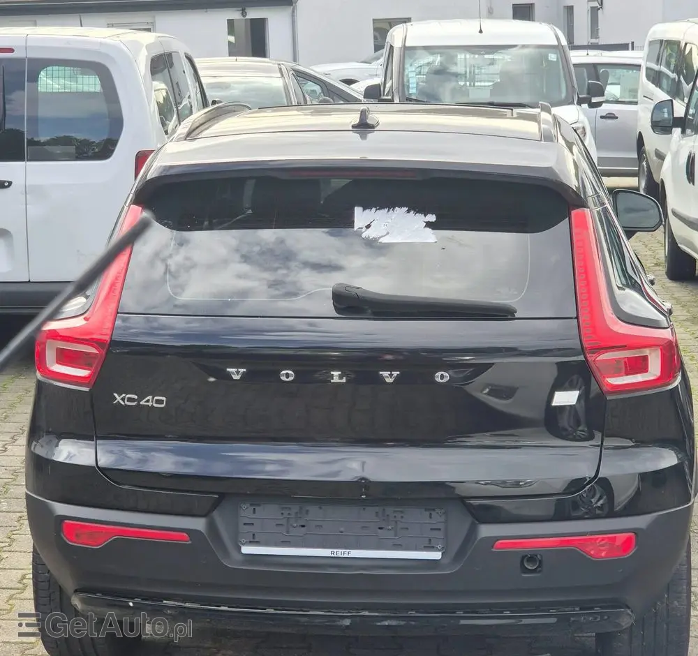 VOLVO XC 40 T4 Recharge DKG RDesign