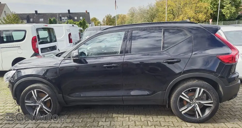 VOLVO XC 40 T4 Recharge DKG RDesign