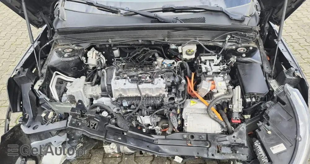 VOLVO XC 40 T4 Recharge DKG RDesign