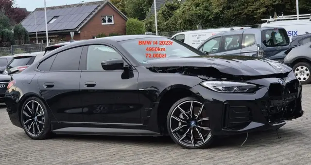 VOLVO XC 40 T4 Recharge DKG RDesign