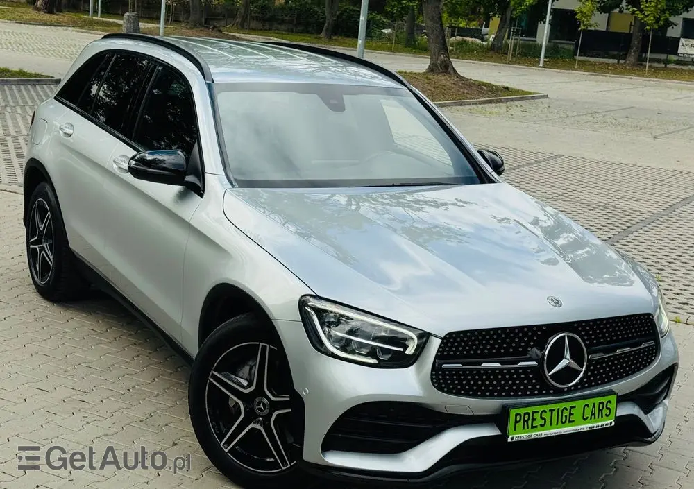 MERCEDES-BENZ GLC 220 d 4Matic 9G-TRONIC AMG Line Plus
