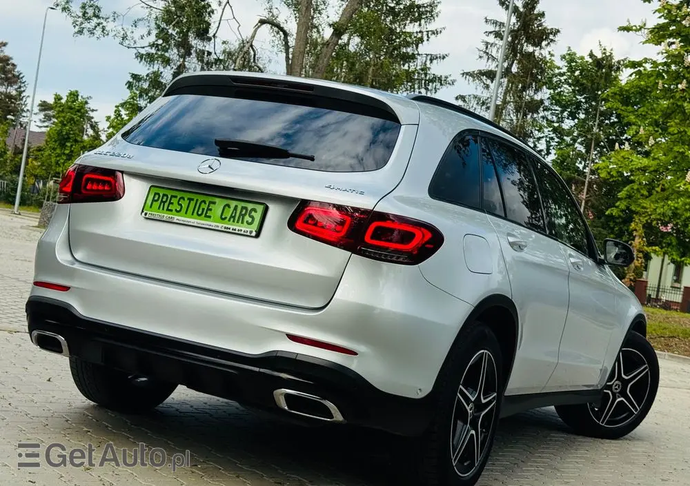 MERCEDES-BENZ GLC 220 d 4Matic 9G-TRONIC AMG Line Plus