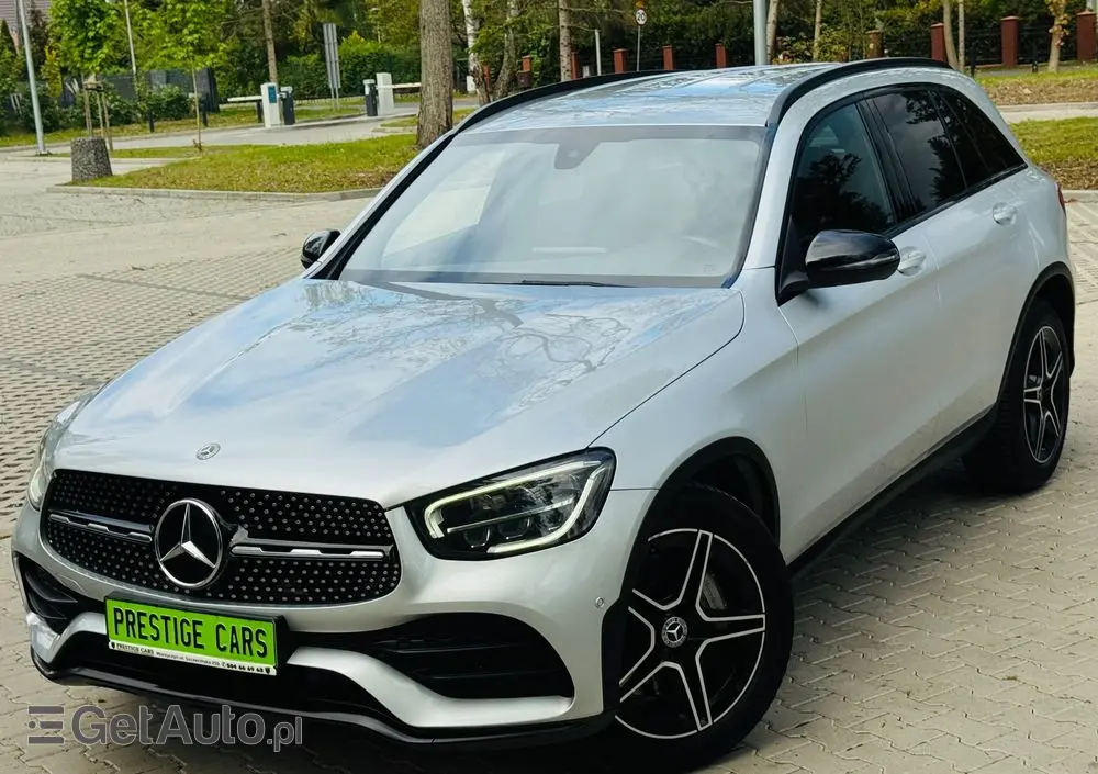 MERCEDES-BENZ GLC 220 d 4Matic 9G-TRONIC AMG Line Plus