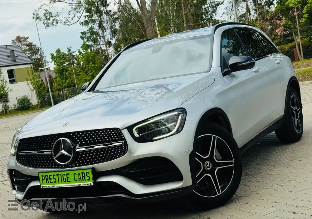 MERCEDES-BENZ GLC 220 d 4Matic 9G-TRONIC AMG Line Plus