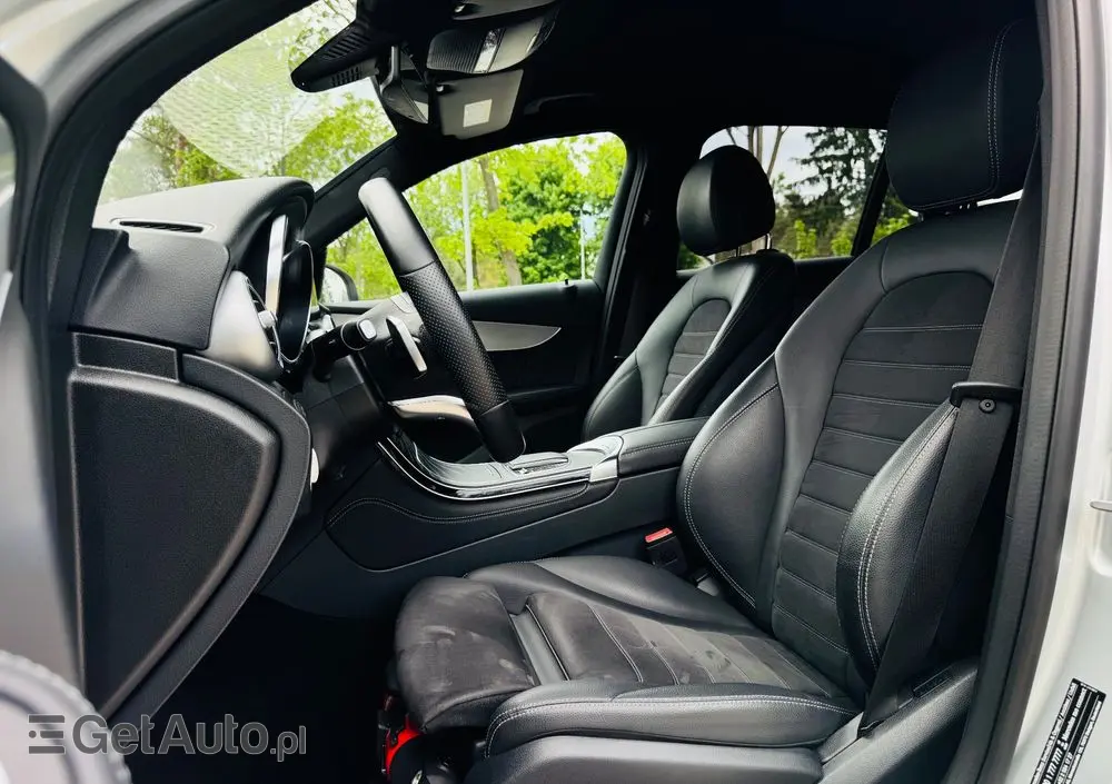 MERCEDES-BENZ GLC 220 d 4Matic 9G-TRONIC AMG Line Plus