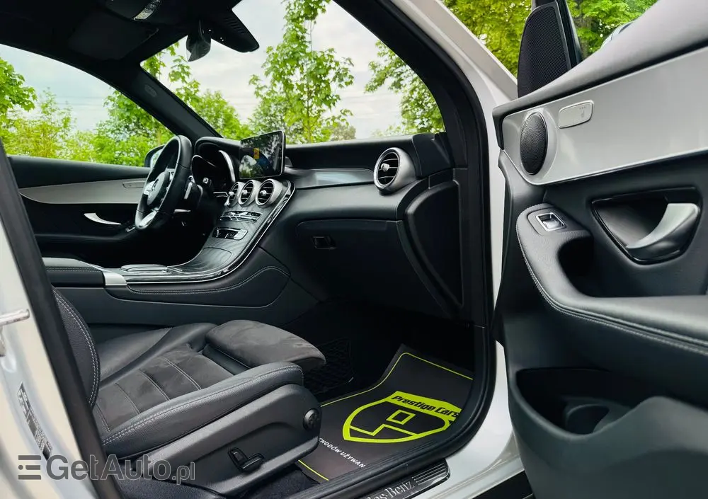 MERCEDES-BENZ GLC 220 d 4Matic 9G-TRONIC AMG Line Plus