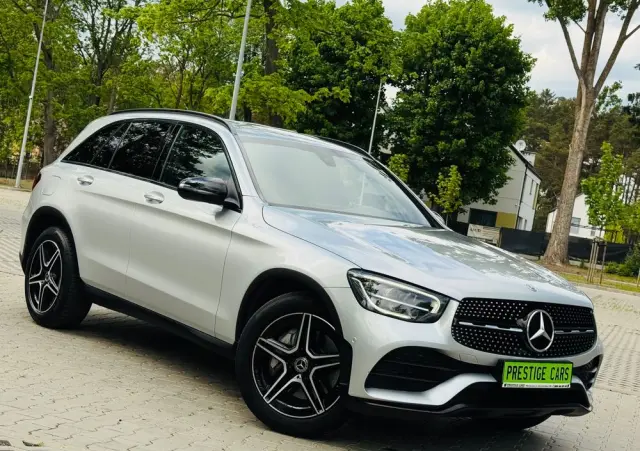 MERCEDES-BENZ GLC 220 d 4Matic 9G-TRONIC AMG Line Plus