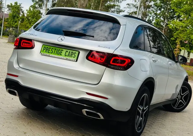 MERCEDES-BENZ GLC 220 d 4Matic 9G-TRONIC AMG Line Plus