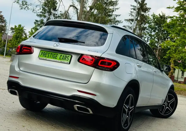 MERCEDES-BENZ GLC 220 d 4Matic 9G-TRONIC AMG Line Plus