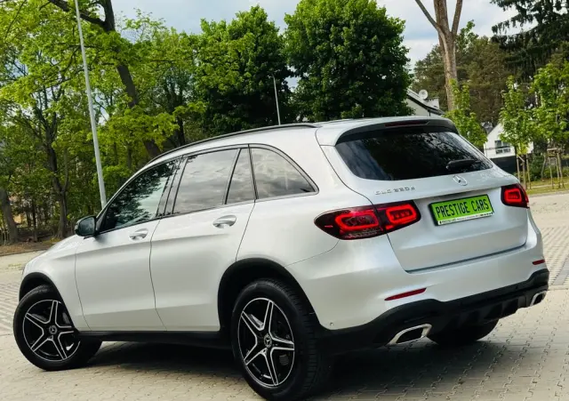 MERCEDES-BENZ GLC 220 d 4Matic 9G-TRONIC AMG Line Plus