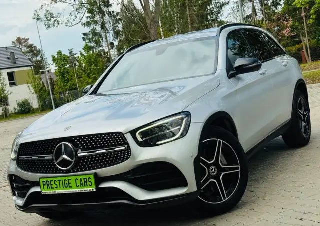 MERCEDES-BENZ GLC 220 d 4Matic 9G-TRONIC AMG Line Plus