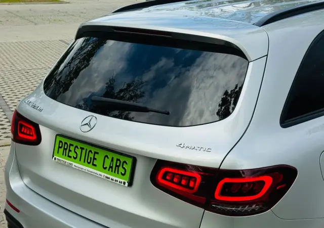 MERCEDES-BENZ GLC 220 d 4Matic 9G-TRONIC AMG Line Plus