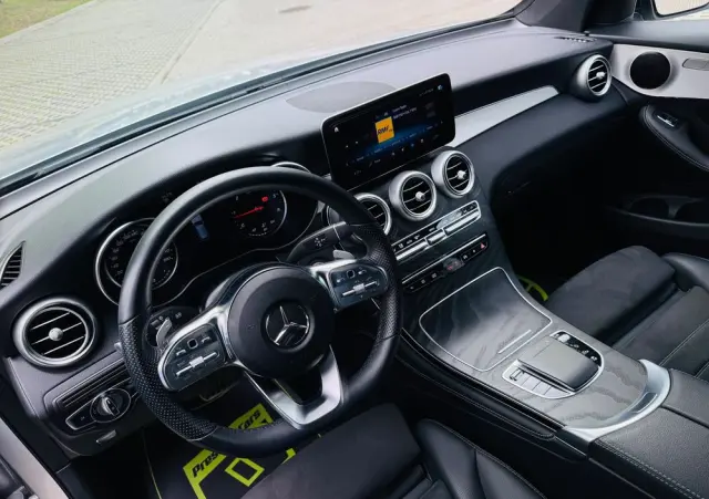 MERCEDES-BENZ GLC 220 d 4Matic 9G-TRONIC AMG Line Plus